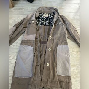 Free People Cargo Trench Jacket size S, runs a little oversized can fit a size M